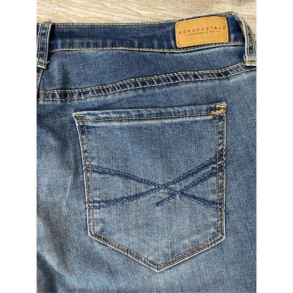 Aeropostale Skinny Jeans Distressed Women’s Sz 6 Regular - Picture 8 of 8